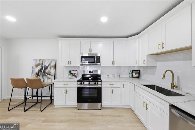 835 Cochise Trail SE, Conyers, GA 30094