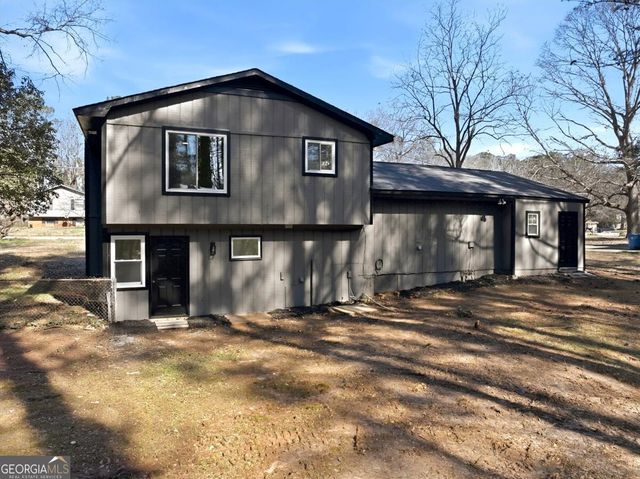 835 Cochise Trail SE, Conyers, GA 30094