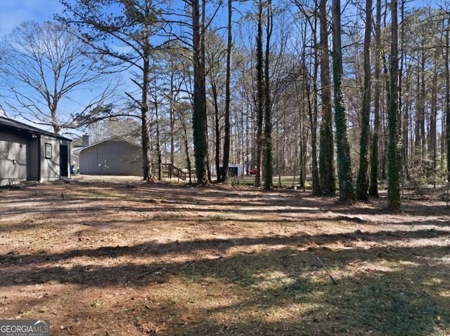 835 Cochise Trail SE, Conyers, GA 30094