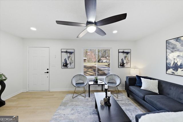 835 Cochise Trail SE, Conyers, GA 30094