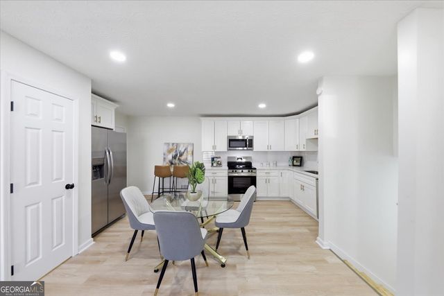 835 Cochise Trail SE, Conyers, GA 30094