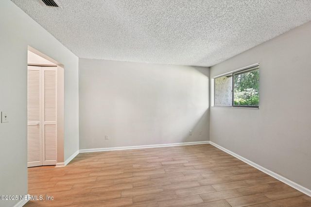 3801 CROWN POINT Road 1174, Jacksonville, FL 32257