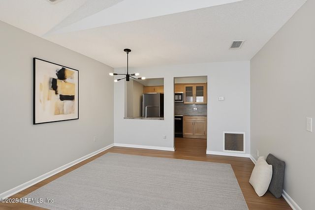 3801 CROWN POINT Road 1174, Jacksonville, FL 32257