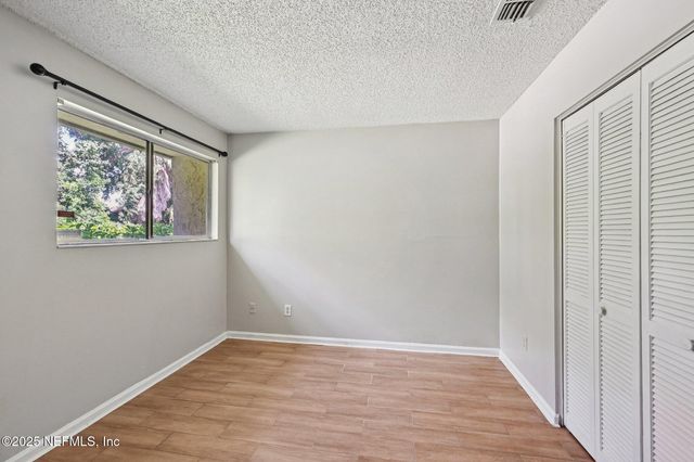 3801 CROWN POINT Road 1174, Jacksonville, FL 32257