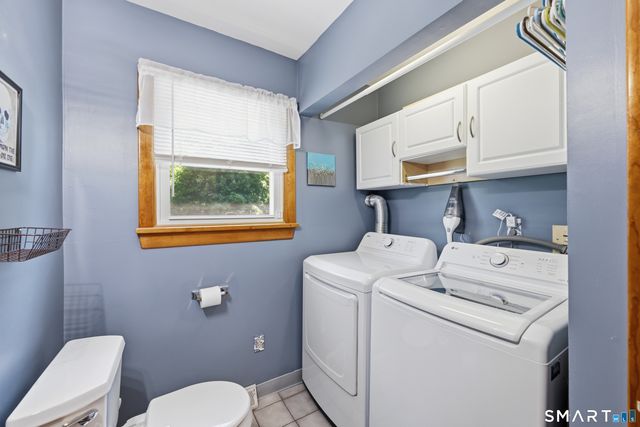 11 Birdseye Rd Extension, Shelton, CT 06484