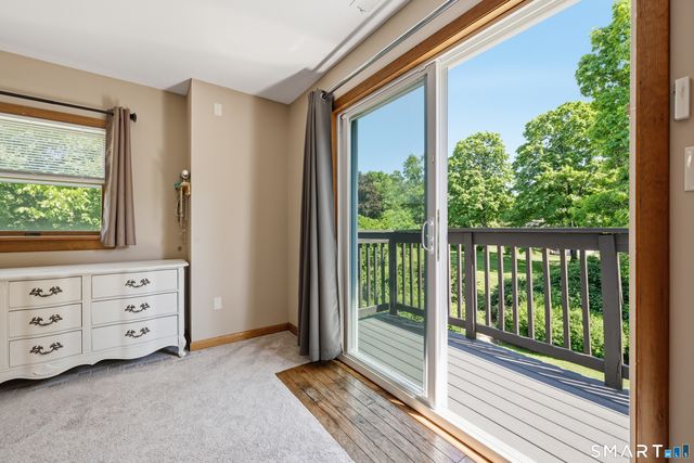 11 Birdseye Rd Extension, Shelton, CT 06484