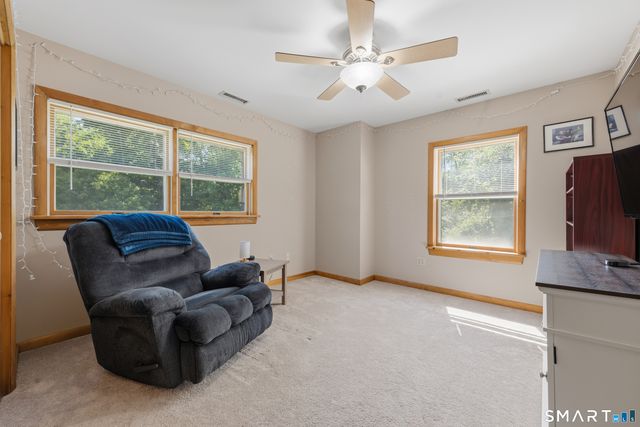 11 Birdseye Rd Extension, Shelton, CT 06484