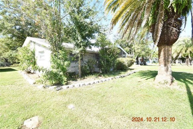 7742 YUCCA DRIVE, New Port Richey, FL 34653