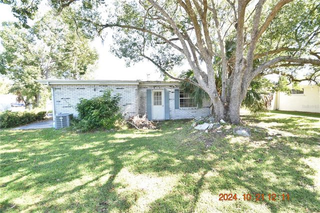 7742 YUCCA DRIVE, New Port Richey, FL 34653