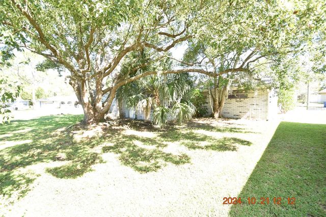 7742 YUCCA DRIVE, New Port Richey, FL 34653