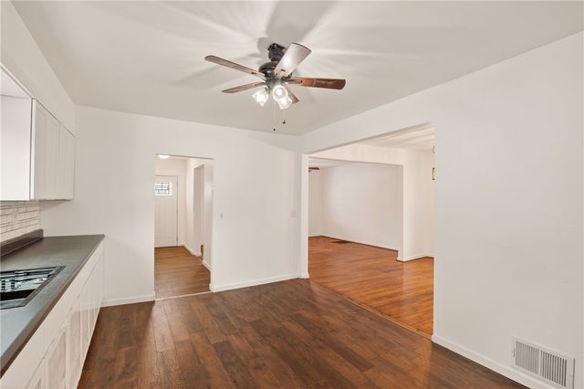 403 9th St, Windber, PA 15963