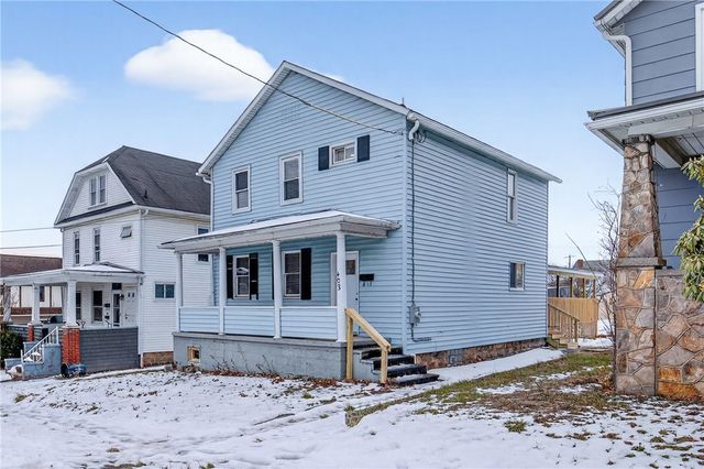 403 9th St, Windber, PA 15963