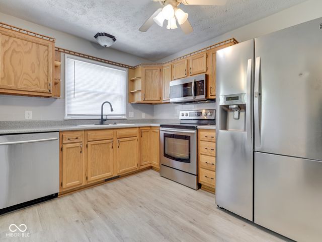 420 S Main Street, Franklin, IN 46131