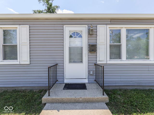 420 S Main Street, Franklin, IN 46131