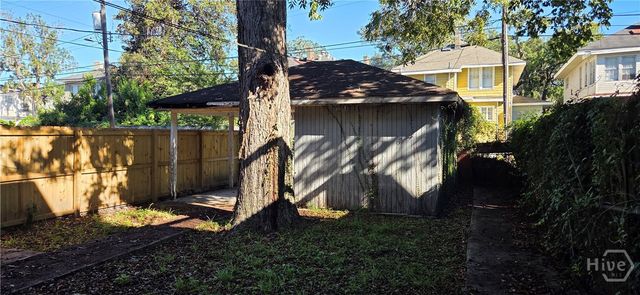 218 W 38th Street, Savannah, GA 31401