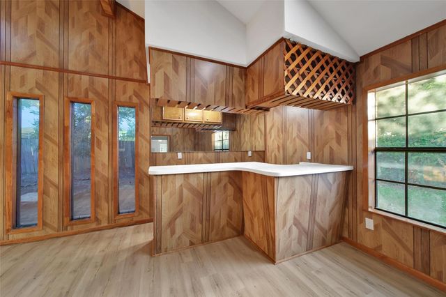 5411 Fairgreen Lane, Houston, TX 77048