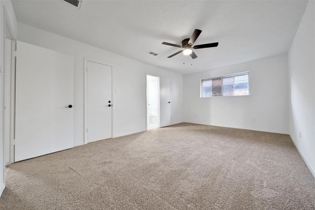 5411 Fairgreen Lane, Houston, TX 77048