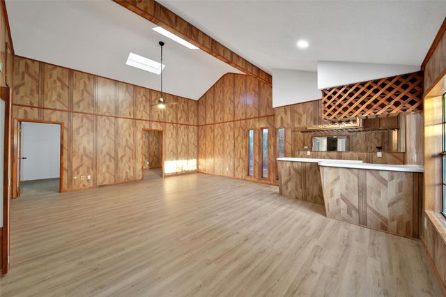 5411 Fairgreen Lane, Houston, TX 77048