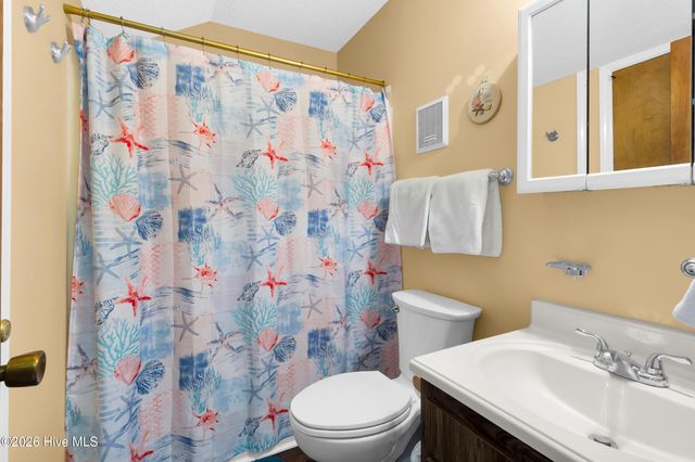 9201 Coast Guard Road F302, Emerald Isle, NC 28594