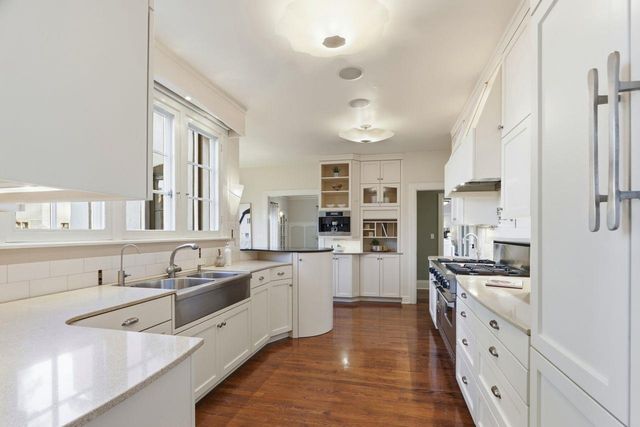 225 Sequoia Avenue, San Jose, CA 95126