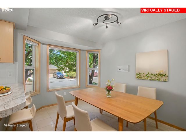 15803 Se 27TH Cir, Vancouver, WA 98683