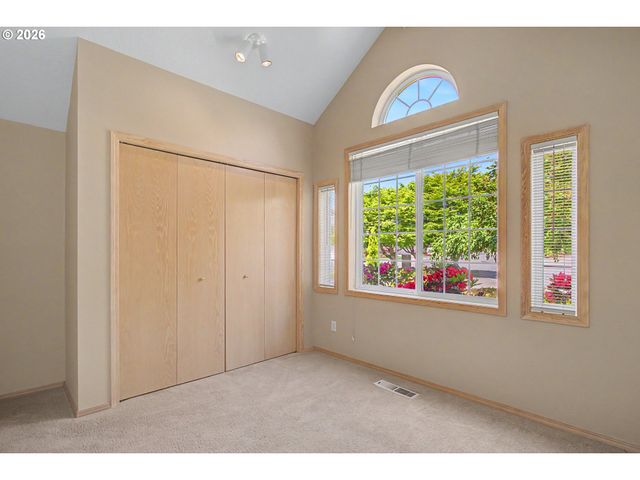 15803 Se 27TH Cir, Vancouver, WA 98683
