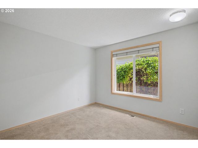 15803 Se 27TH Cir, Vancouver, WA 98683