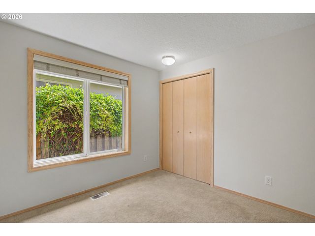 15803 Se 27TH Cir, Vancouver, WA 98683