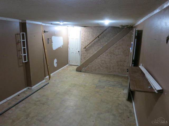 6592 Branch Hill Guinea Road, Miami Twp, OH 45140