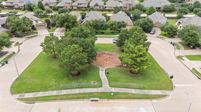 28706 Hemlock Red Court, Katy, TX 77494