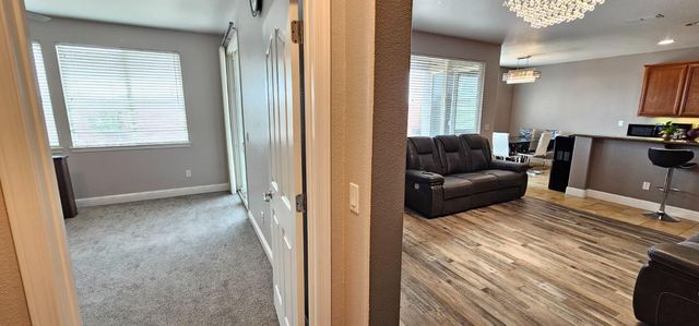 11724 Brook Valley Way, Rancho Cordova, CA 95742