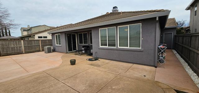 11724 Brook Valley Way, Rancho Cordova, CA 95742