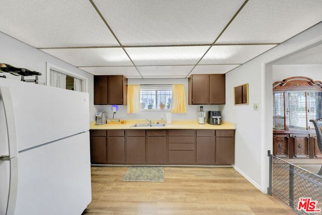 2623 Obama Boulevard, Los Angeles, CA 90018