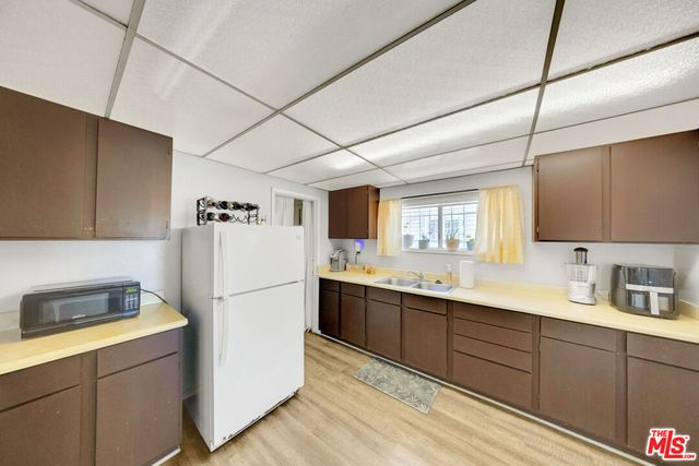 2623 Obama Boulevard, Los Angeles, CA 90018