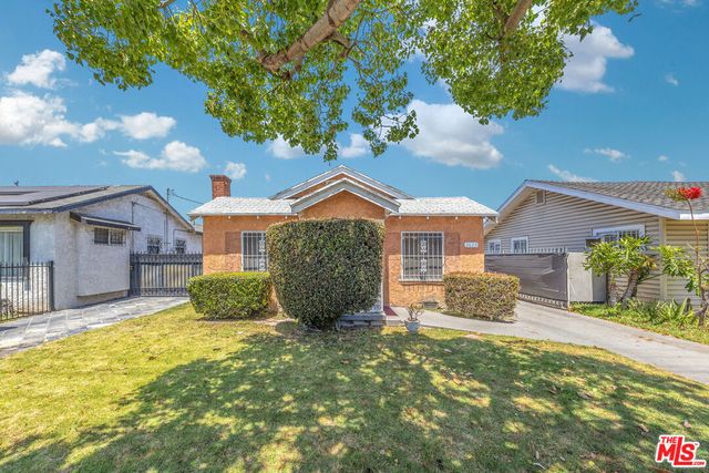2623 Obama Boulevard, Los Angeles, CA 90018