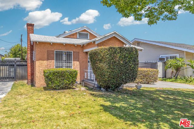 2623 Obama Boulevard, Los Angeles, CA 90018