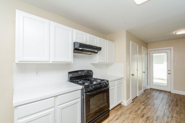 1505 Nichole Woods Drive, Houston, TX 77047