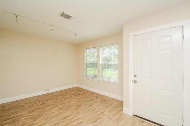 1505 Nichole Woods Drive, Houston, TX 77047