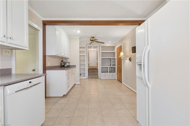 192 Emmaus RD, Poquoson, VA 23662