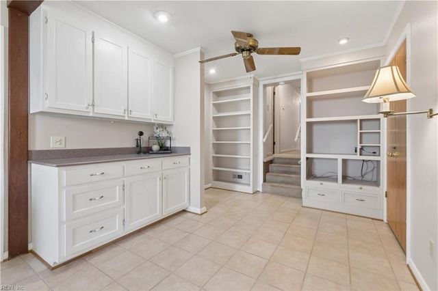 192 Emmaus RD, Poquoson, VA 23662