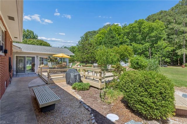 192 Emmaus RD, Poquoson, VA 23662