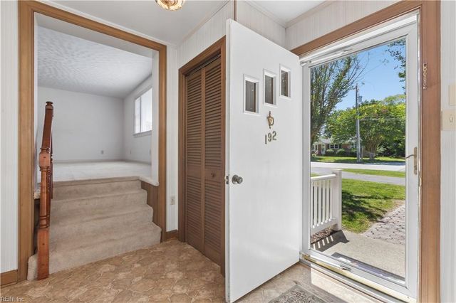 192 Emmaus RD, Poquoson, VA 23662