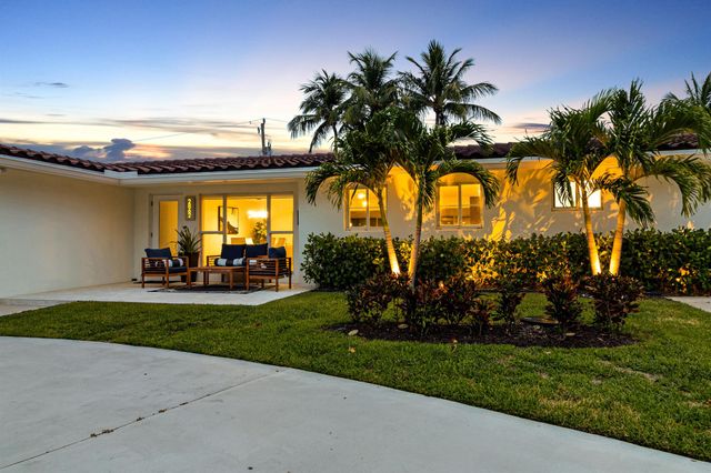 2862 NE 35th Court, Lighthouse Point, FL 33064