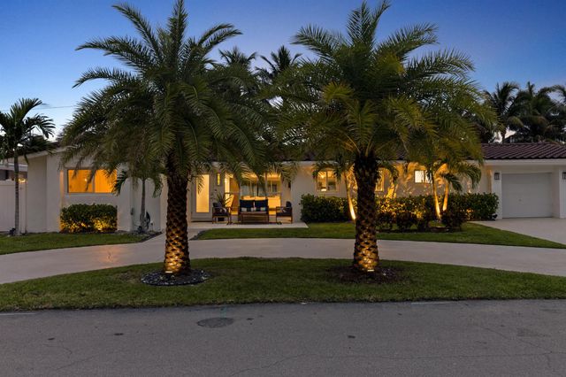 2862 NE 35th Court, Lighthouse Point, FL 33064