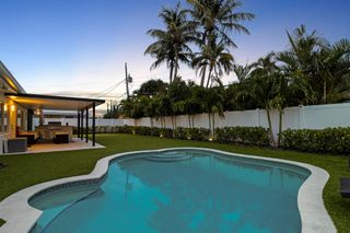 2862 NE 35th Court, Lighthouse Point, FL 33064