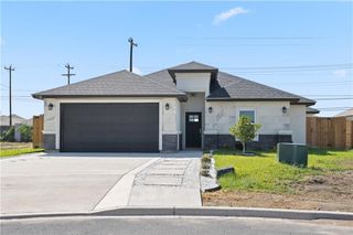 2112 N 28th Street, Hidalgo, TX 78557