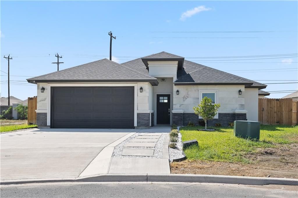 2112 N 28th Street, Hidalgo, TX 78557