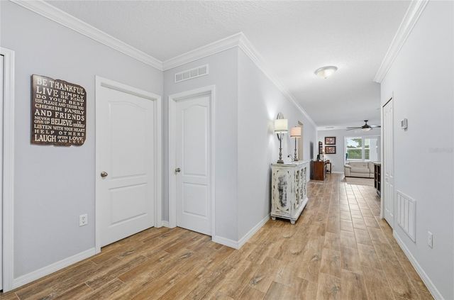 186 FLATWOODS LOOP, Davenport, FL 33837