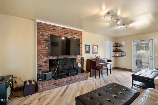200 Cedarwood Drive, Erwin, NC 28339
