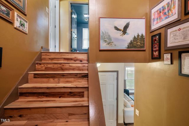 200 Cedarwood Drive, Erwin, NC 28339